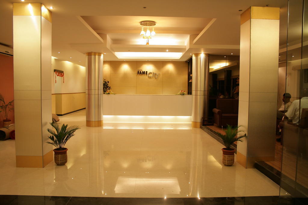غاواهاتي Hotel Fame City المظهر الخارجي الصورة
