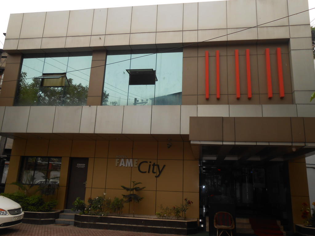 غاواهاتي Hotel Fame City المظهر الخارجي الصورة