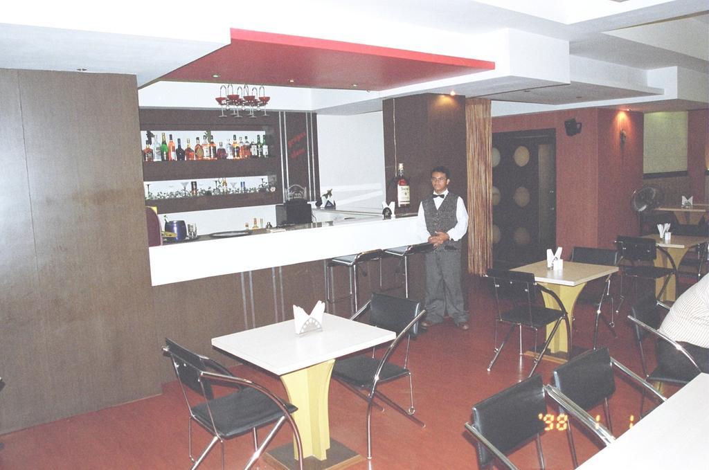 غاواهاتي Hotel Fame City المظهر الخارجي الصورة